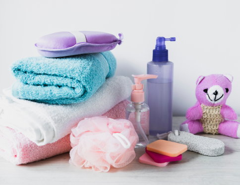 لوازم ضروری سیسمونی نوزاد (لیست کامل برای مادران باردار)